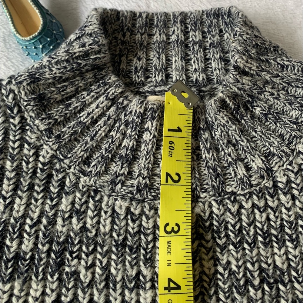 J CREW 65% cotton heavier sleeveless mock turtleneck in size Small VVGUC ++ - Picture 11 of 11